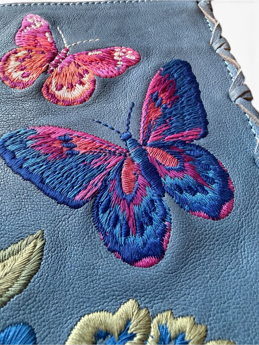 Johnny Was Gracie Whipstitch Italian Leather Cell Phone Pouch Crossbody Bag - Picture 4 of 13